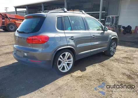 2017 Volkswagen Tiguan 2.0T Sel из США, поврежденный, VIN WVGVV7AX9HK038527